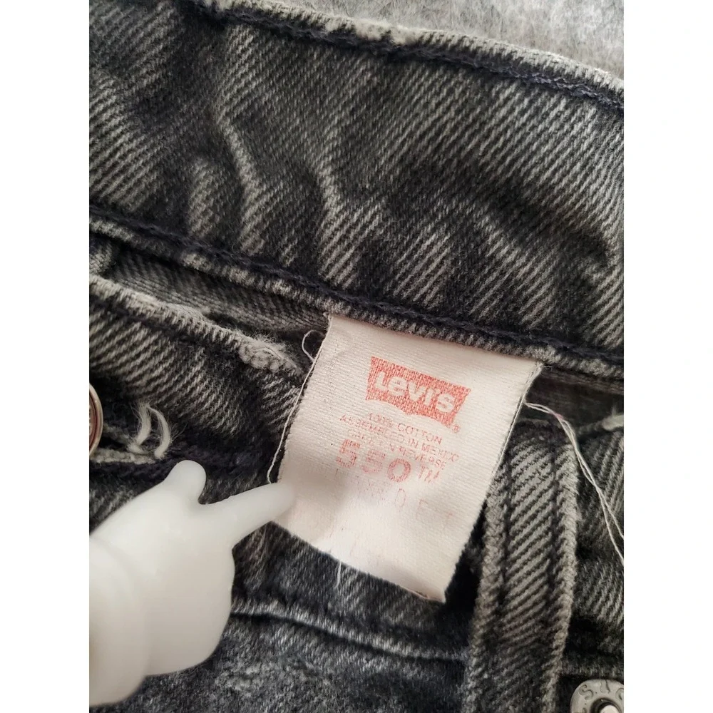 VINTAGE Levi's 550 Orange Tab Jeans Fits 36x31 Mens Black Relaxed Fit 90s Faded